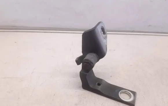 Ford Galaxy Front door lower hinge 6M21U22810AB
