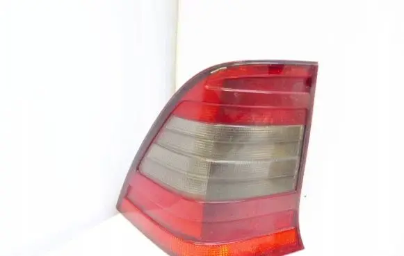 Mercedes-Benz C W202 Rear/tail lights