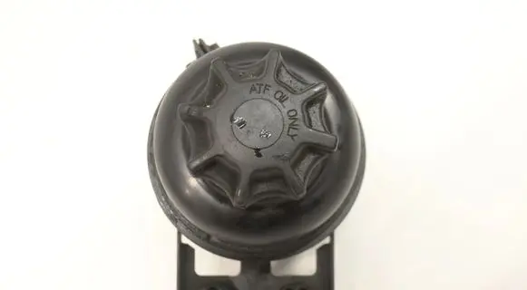 BMW 3 E90 E91 Power steering fluid tank/reservoir 1097164