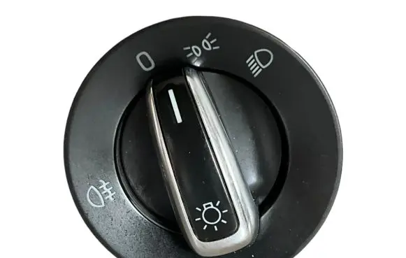 Seat Toledo IV (NH) Light switch 6JA941531F