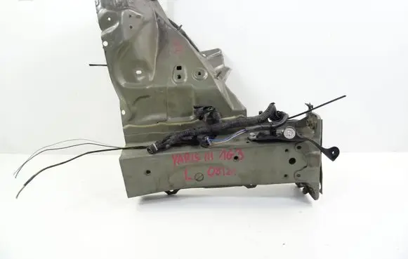 Toyota Yaris Front side member 