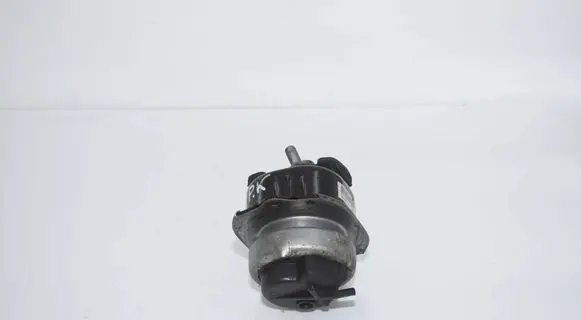 BMW X5 E70 Engine mount bracket 6795418 22116795418 6787103