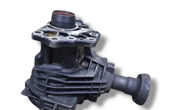Volvo XC70 Gearbox transfer box case 7070010790