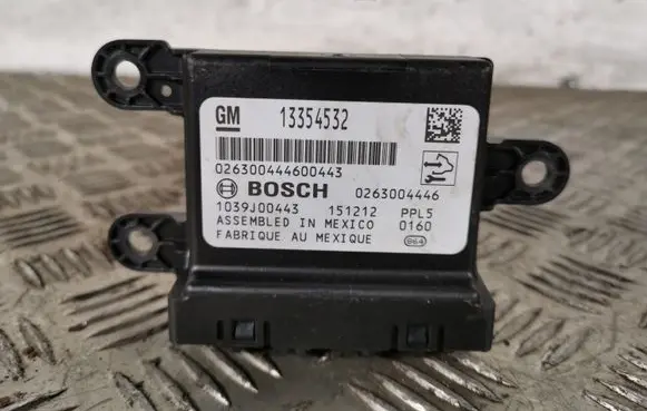 Opel Mokka Parking PDC control unit/module 13354532