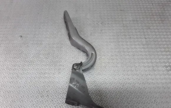 Honda CR-V Engine bonnet/hood hinges