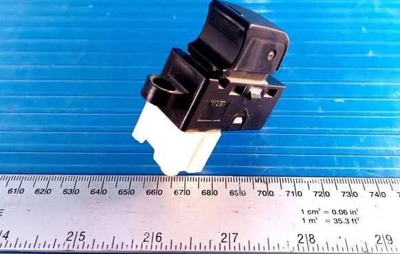 Subaru Forester SH Electric window control switch 8729Z 83071FG110