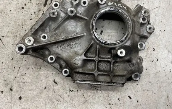 Nissan Navara D40 Timing chain cover 8200882029