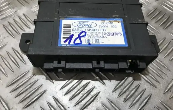 Ford Mondeo MK I Comfort/convenience module 5wk4532 93bg15k600eb