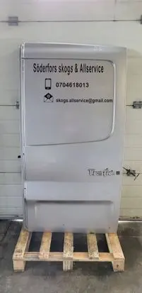 Renault Trafic II (X83) Back/rear loading door 0704618013
