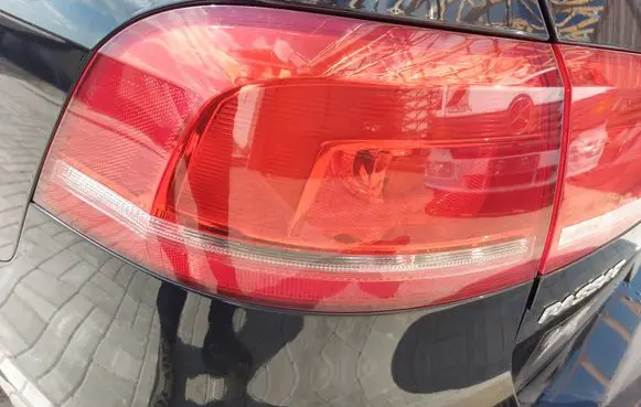 Volkswagen PASSAT B7 Rear/tail lights 