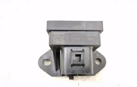 Ford C-MAX II Fuel pump relay AU5A9D370 AU5A9D370KA H8QTB