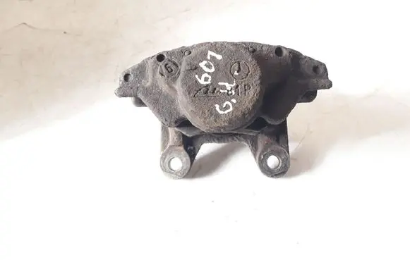 Mercedes-Benz E W124 Rear brake caliper