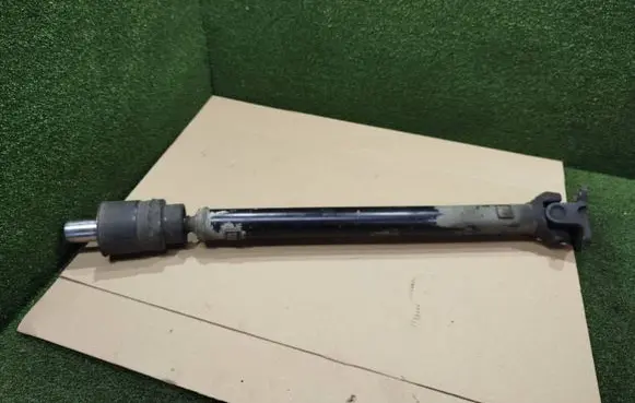 Mitsubishi Pajero Front prop shaft MR580 MR580388