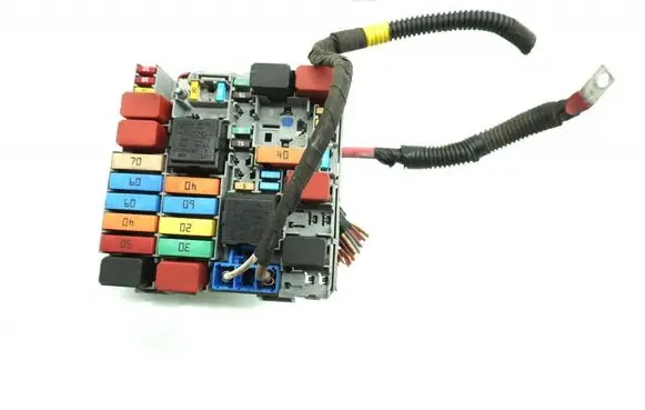 Alfa Romeo Giulietta Fuse box set 51867697