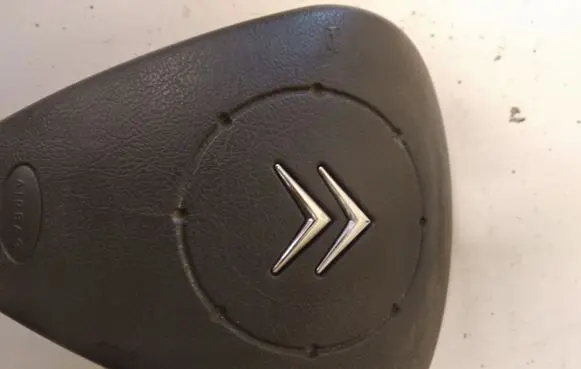 Citroen C2 Steering wheel airbag 90352420523526