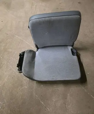 Mitsubishi Pajero Rear seat 