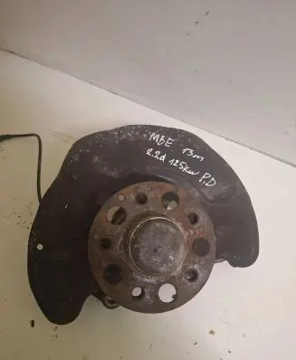 Mercedes-Benz E W212 Front wheel hub
