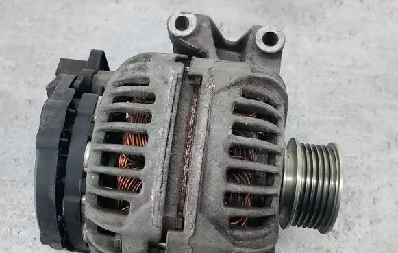 Audi A4 S4 B6 8E 8H Generator/alternator