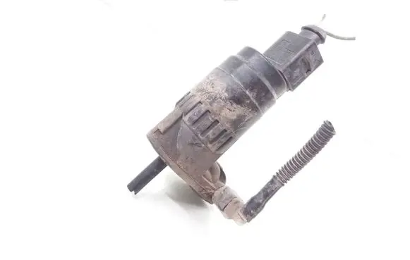 Volkswagen Golf VII Windscreen/windshield washer pump 1K6955651