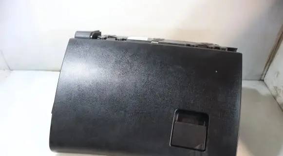 Opel Insignia A Glove box