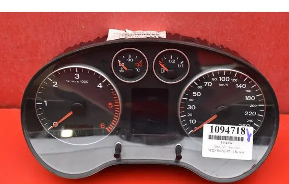 Audi A3 S3 A3 Sportback 8P Speedometer (instrument cluster) 8P0920930R
