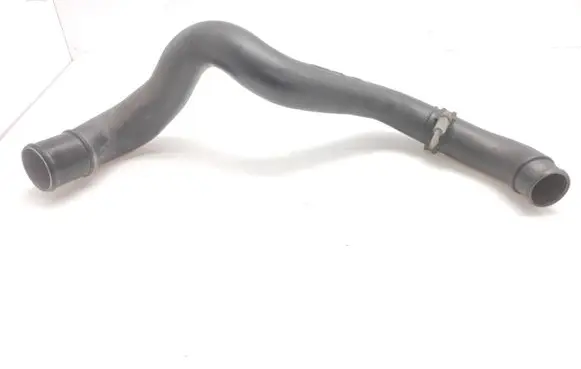 Volvo S40, V40 Intercooler hose/pipe 30617118