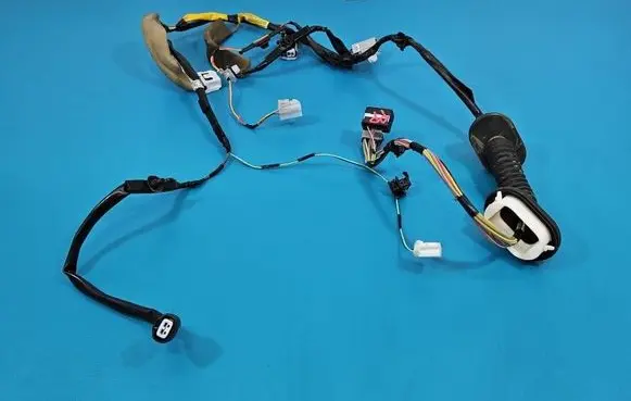 Suzuki Swift III Front door wiring loom 3675753RD0 IMPRK1602876