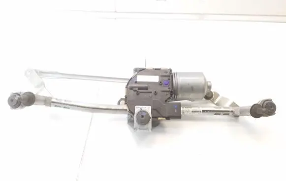 Front wiper linkage and motor