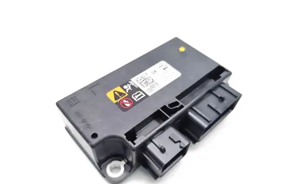 Opel Mokka X Airbag control unit/module 13590216