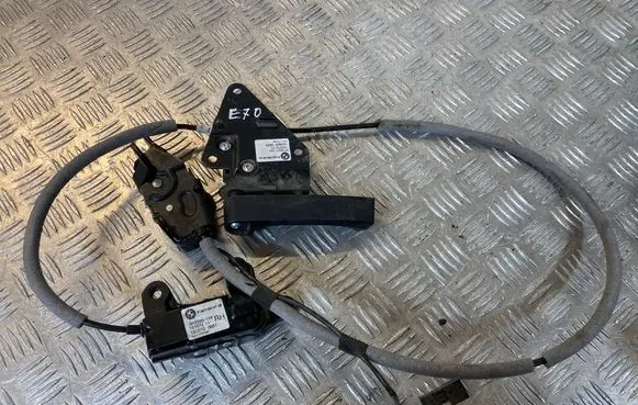 BMW X5 E70 Tailgate trunk handle 975827104 988586108 964021108