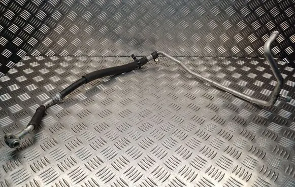 Subaru Impreza II Air conditioning (A/C) pipe/hose 04JA