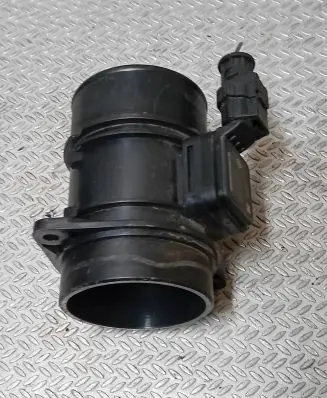 Volkswagen Golf VII Mass air flow meter 04L906461B