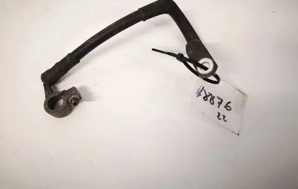 Volkswagen PASSAT B6 Positive cable (battery)