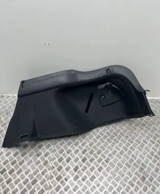 Toyota Avensis T250 Trunk/boot side trim panel 6473005050B0