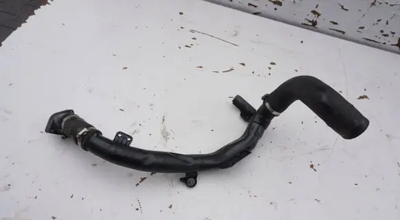 Volkswagen PASSAT B7 Intercooler hose/pipe 5N0145840G