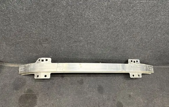 Ford Explorer VI Front bumper cross member L1MBS109A26AB L1MBS109A26
