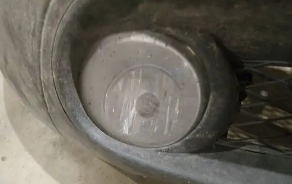 Volkswagen Touareg I Front fog light 