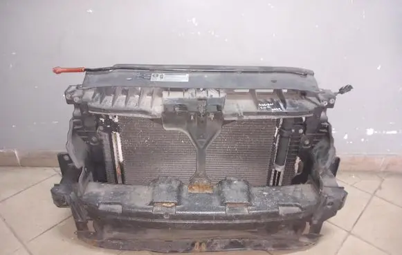 Volkswagen Tiguan Radiator support slam panel