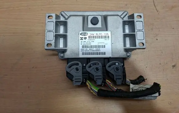 Peugeot 207 Engine control unit/module 9654596080