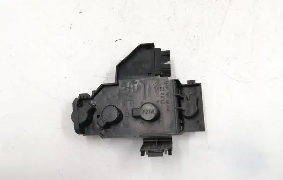 Audi A4 S4 B5 8D Tail light bulb cover holder 289922