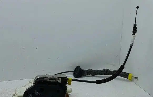 Audi A6 S6 C7 4G Rear door lock 4G0839016A