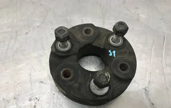 Jaguar XJ X308 Rear prop shaft donut coupling/joint 
