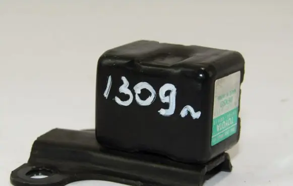 Lexus RX 330 - 350 - 400H Airbag deployment crash/impact sensor G484548010
