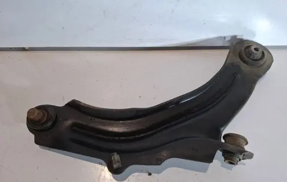 Renault Megane II Front lower control arm/wishbone