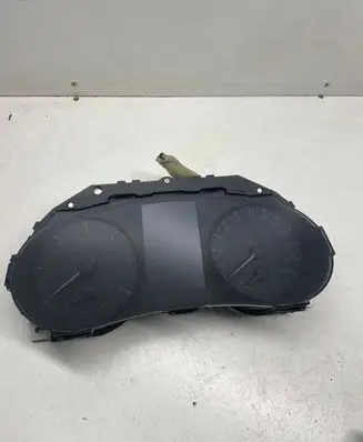 Nissan X-Trail T32 Speedometer (instrument cluster) 4CC3A 5QKD 4CC3A5QKD