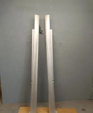 BMW 5 F10 F11 Foot area side trim 8048999 8049000