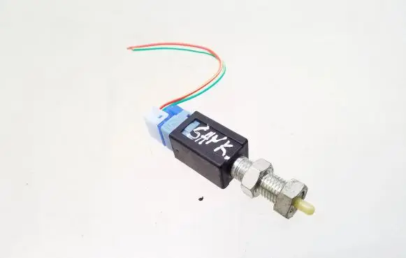 Clutch pedal sensor