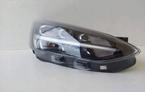 Ford Focus Headlight/headlamp JX7B13E014CE