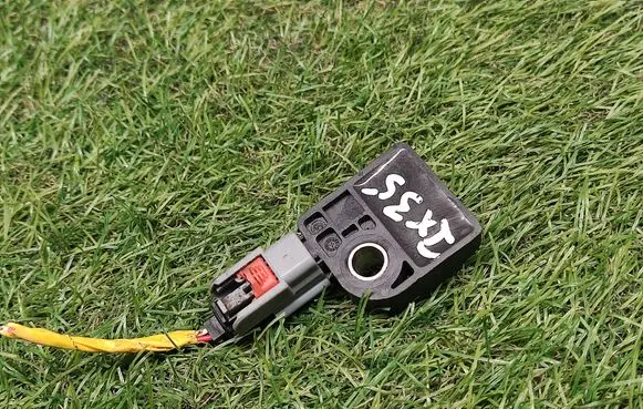 Hyundai ix35 Airbag deployment crash/impact sensor 959202S000