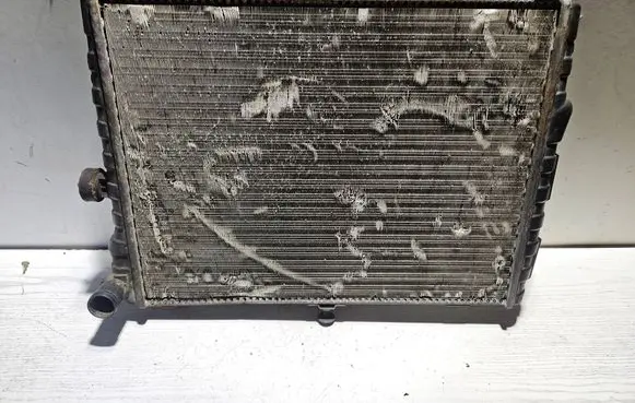 Audi 80 90 B3 Coolant radiator 